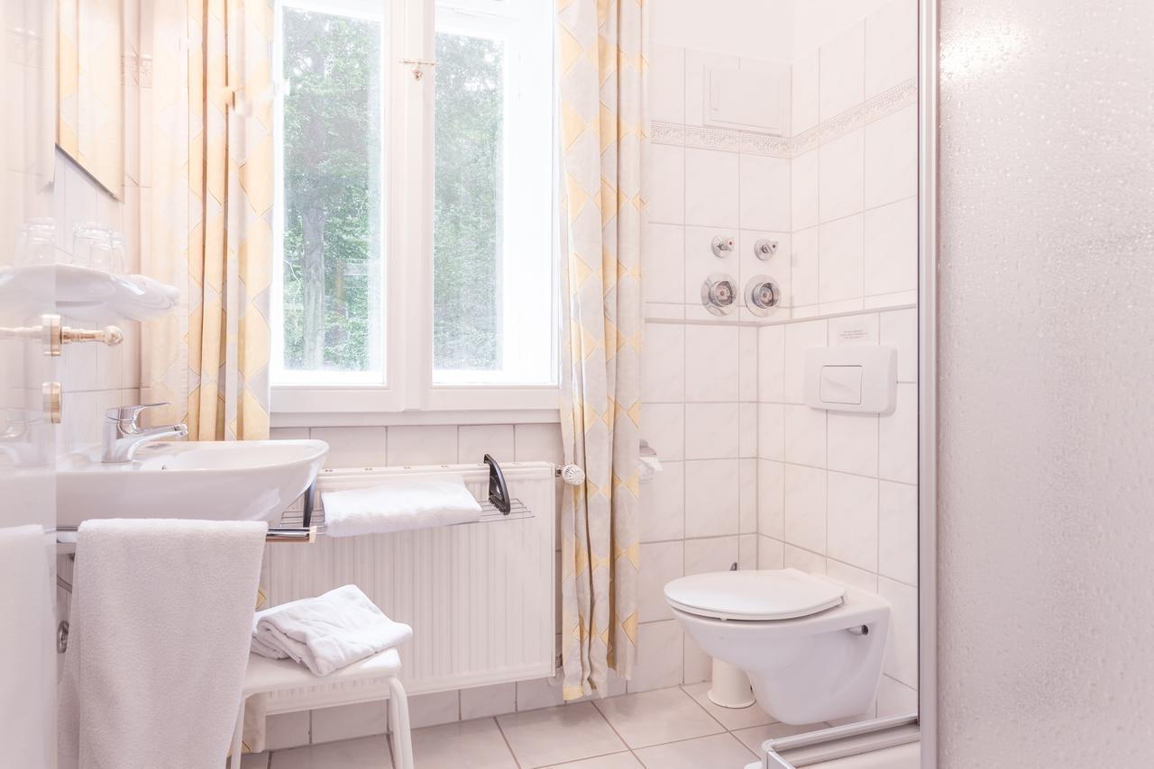 Gaestehaus Villa Rose Durrrohrsdorf Δωμάτιο φωτογραφία