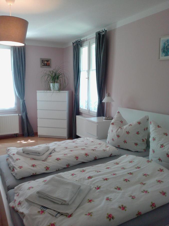 Gaestehaus Villa Rose Durrrohrsdorf Εξωτερικό φωτογραφία
